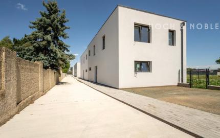 POSLEDNÁ PRÍLEŽITOSŤ v Potzneusiedl! Rodinný dom v rakúskom pohraničí za cenu, ktorá neváha.