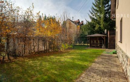 Investícia aj životný štýl – reprezentatívny Rodinný Dom v top lokalite Semmering.