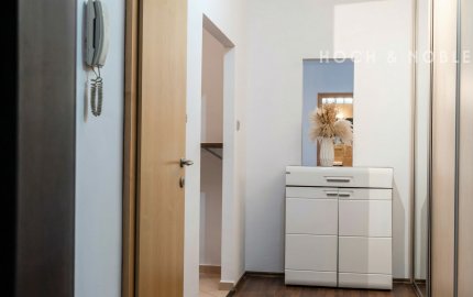 2 izbový, zariadený byt s výbornou dostupnosťou v centre Hainburgu na PRENÁJOM!