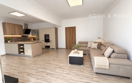 Staré Mesto, kde počuť len stromy – 3i byt, 85 m², 2 balkóny, Tabaková