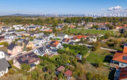 Dom pre rodinu, ktorá chce viac: 5 izieb, krb a 720 m² záhrady v Burgenlande pri Bratislave