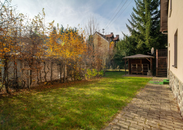 Investícia aj životný štýl – reprezentatívny Rodinný Dom v top lokalite Semmering.