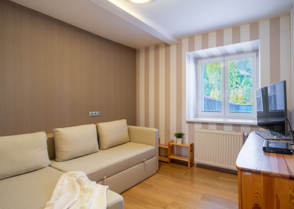 Investícia aj životný štýl – reprezentatívny Rodinný Dom v top lokalite Semmering.