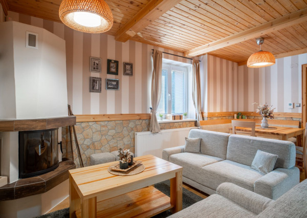 Investícia aj životný štýl – reprezentatívny Rodinný Dom v top lokalite Semmering.