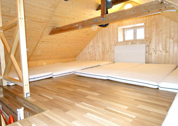 Investícia aj životný štýl – reprezentatívny Rodinný Dom v top lokalite Semmering.