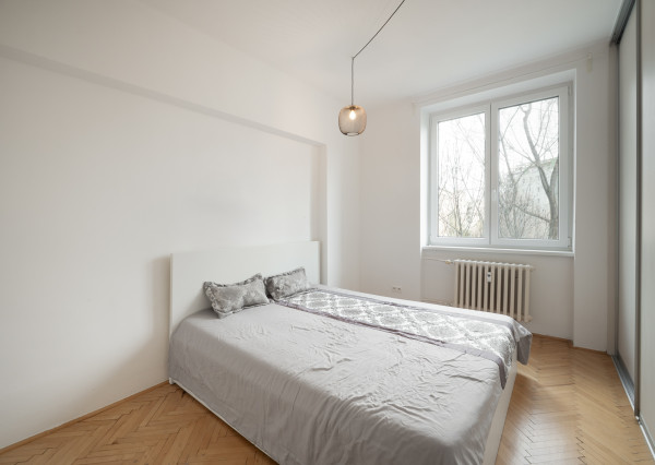 TOP LOKALITA STARÉ MESTO: ZREKONŠTRUOVANÝ 2-IZBOVÝ BYT PRI SLOVENSKOM ROZHLASE.