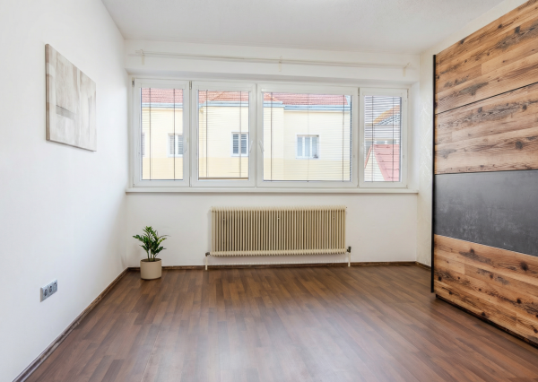 2 izbový, zariadený byt s výbornou dostupnosťou v centre Hainburgu na PRENÁJOM!