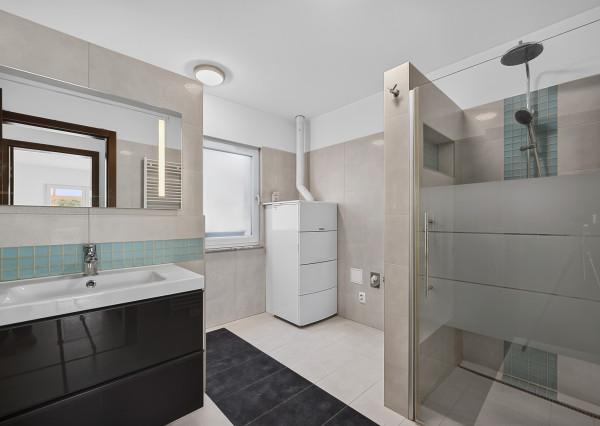 Dom pre rodinu, ktorá chce viac: 5 izieb, krb a 720 m² záhrady v Burgenlande pri Bratislave