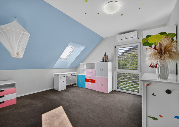 Dom pre rodinu, ktorá chce viac: 5 izieb, krb a 720 m² záhrady v Burgenlande pri Bratislave