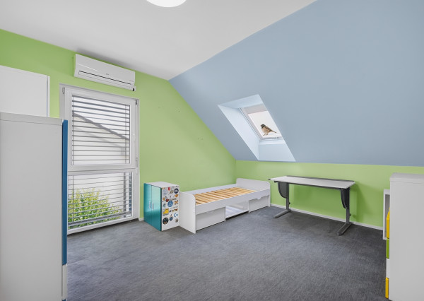 Dom pre rodinu, ktorá chce viac: 5 izieb, krb a 720 m² záhrady v Burgenlande pri Bratislave