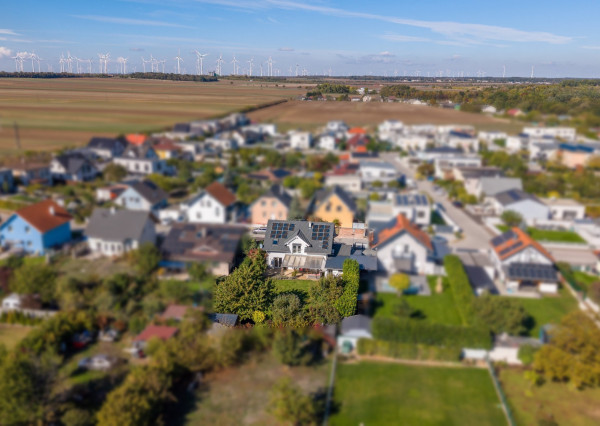 Dom pre rodinu, ktorá chce viac: 5 izieb, krb a 720 m² záhrady v Burgenlande pri Bratislave